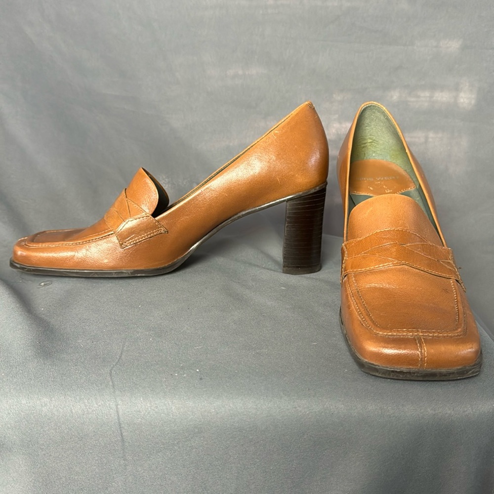 Nine West brown platform healed loafers